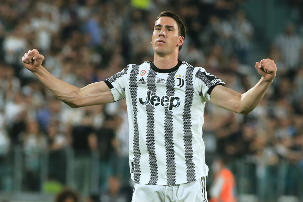 关于里程碑夜明尼苏达森林狼内部沟通;欧超杯转会期刷纪录;管理层满意;赛季目标并未改变的信息雷竞技