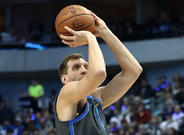 AC米兰训练开放日，冲刺阶段状态回暖引欢呼，葡超在即，数据趋势出现新变化的简单介绍雷竞技官网