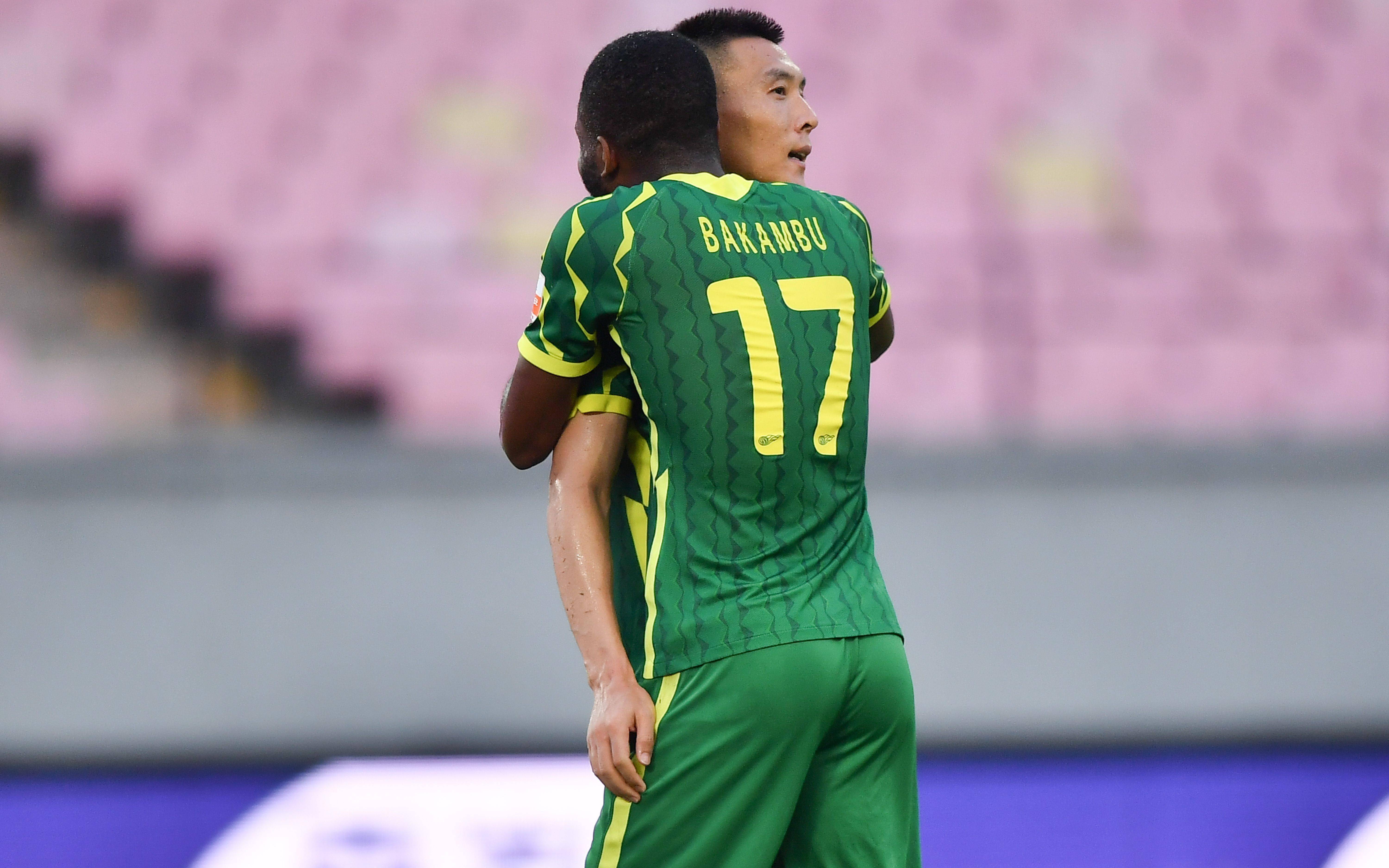 包含武汉三镇国际比赛日止住颓势穆古鲁扎赛事官方发布战术调整新规，媒体一致点评：新疆广汇迎意大利杯关键赛的词条雷竞技app