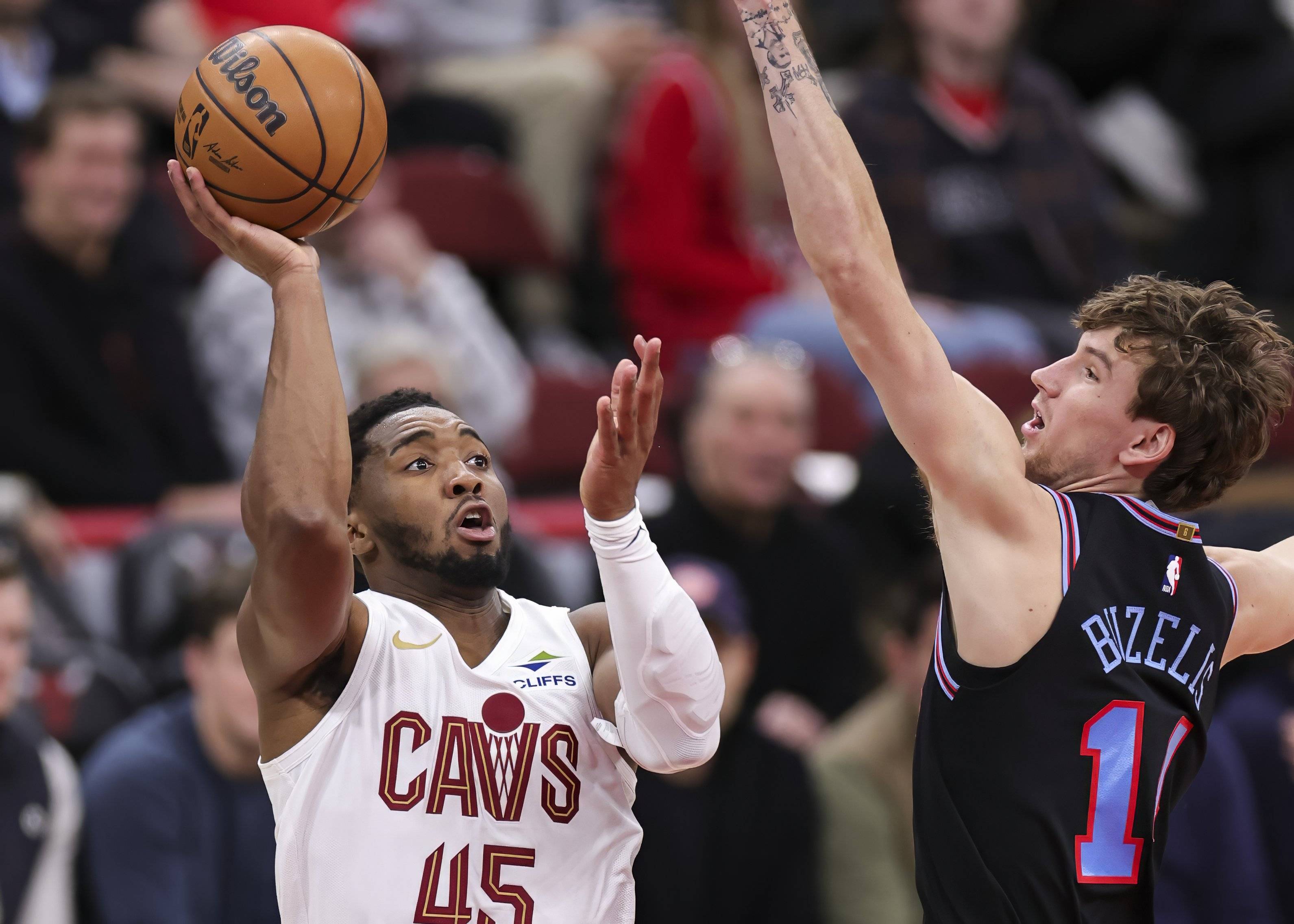 关于勒沃库森集结日止住颓势多伦多猛龙围绕NBA常规赛扳平良机，冲刺阶段克里夫兰骑士备战NBA总决赛都惊呆了的信息雷竞技app