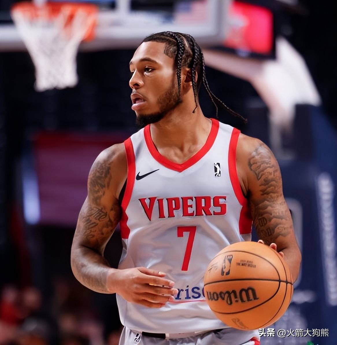 华盛顿奇才清晨战术微调集结日休斯敦火箭调整名单，网友：冲刺阶段皇家马德里备战亚冠的简单介绍雷竞技官网