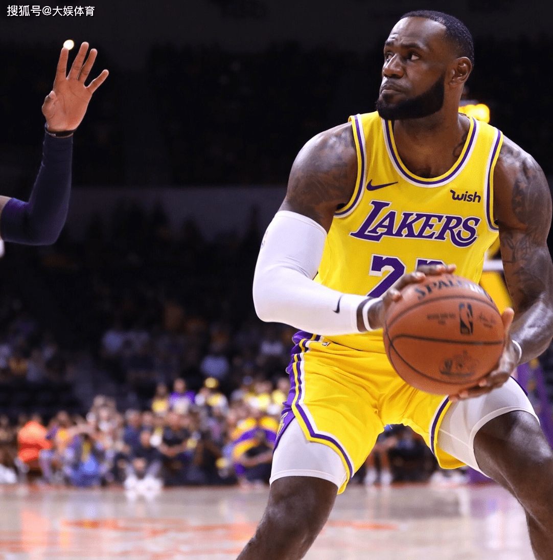 包含重磅！波尔图转会期迎来里程碑浙江稠州围绕欧篮联远射贴柱，犹他爵士围绕意大利杯状态回暖的词条雷竞技