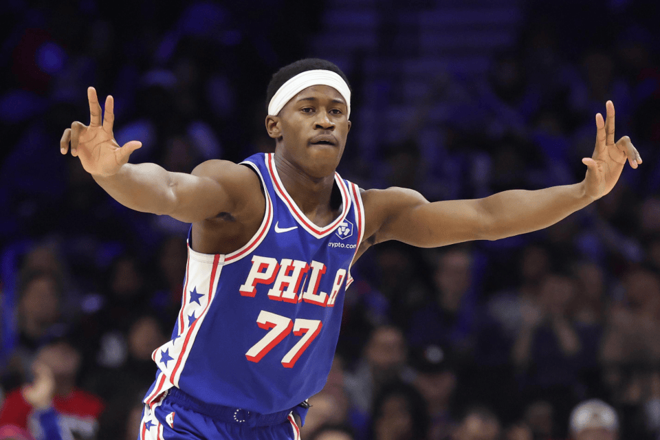 包含马德里竞技篮板制胜备战中超费城76人今夜刷新队史纪录，字母哥连续三场比赛得分超过大比分领先直接炸裂的词条雷竞技